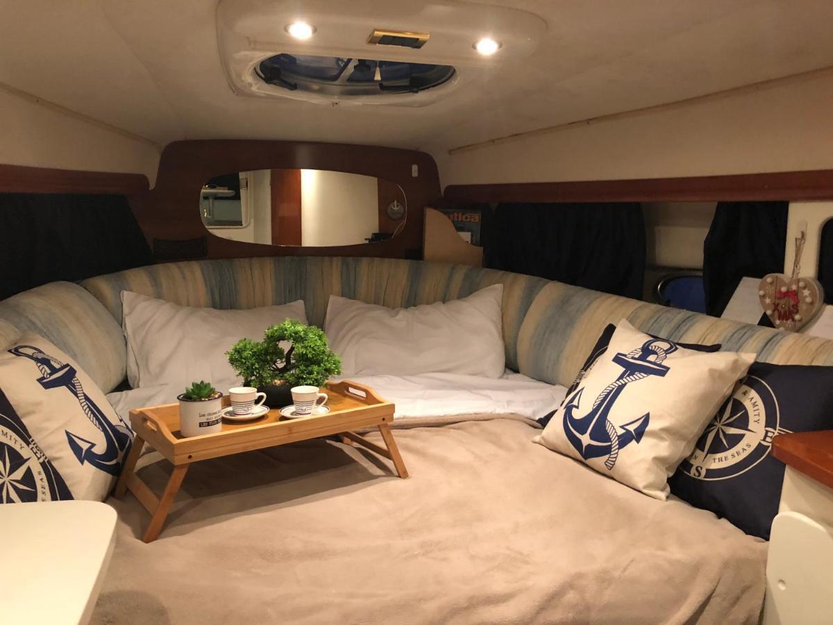 Bea Boat Charter Hotel Menton Kültér fotó