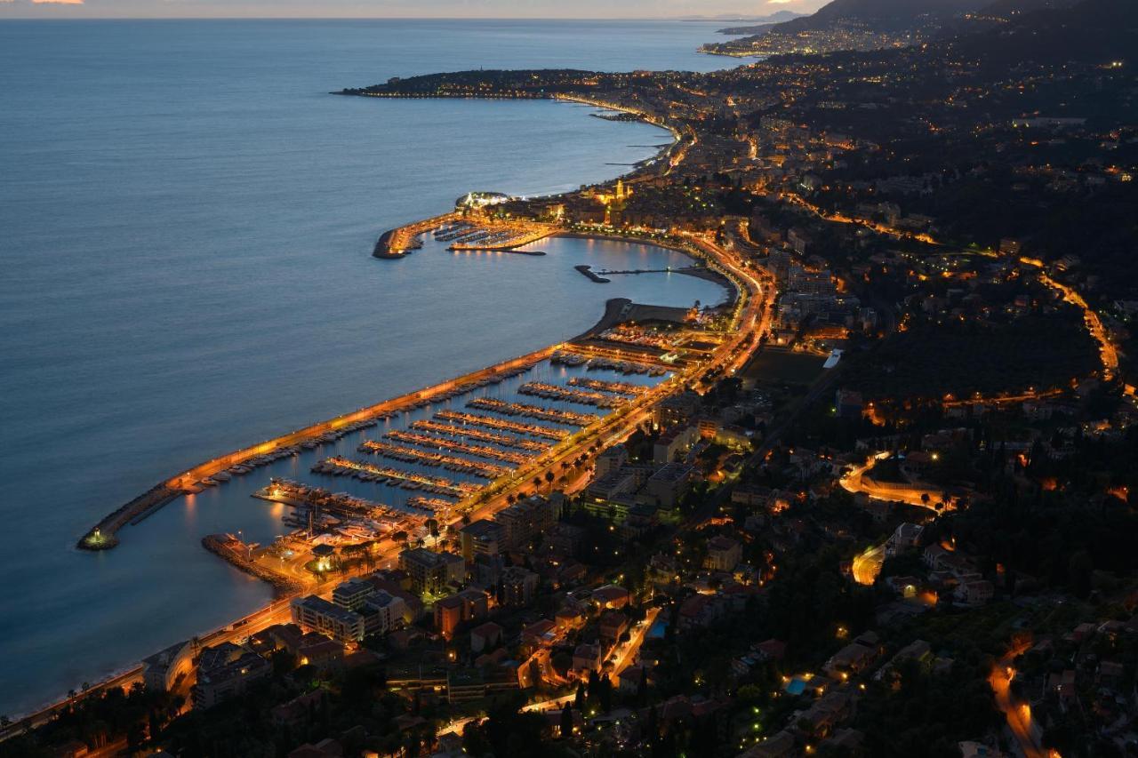 Bea Boat Charter Hotel Menton Kültér fotó